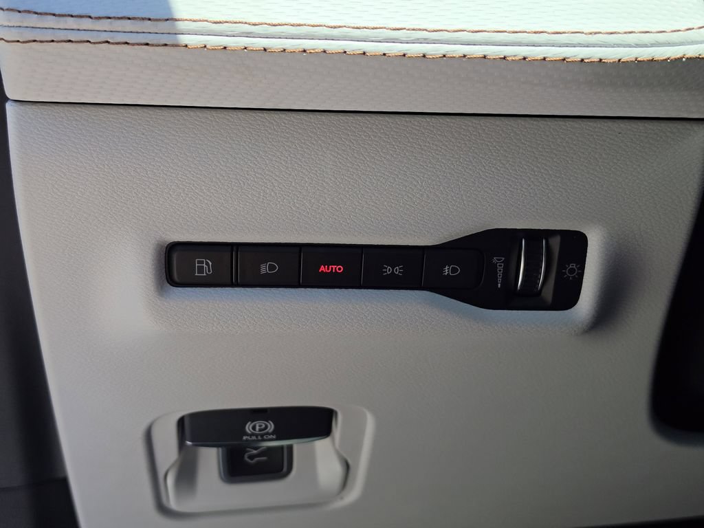 New 2026 Jeep Cherokee Limited AWD/4WD image 27