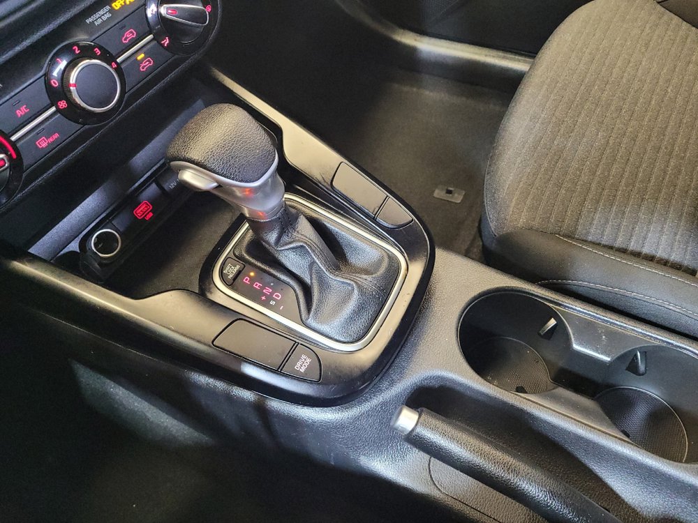Used 2020 Kia Soul S FWD image 26