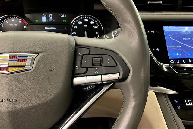 Used 2023 Cadillac XT6 Premium Luxury image 28