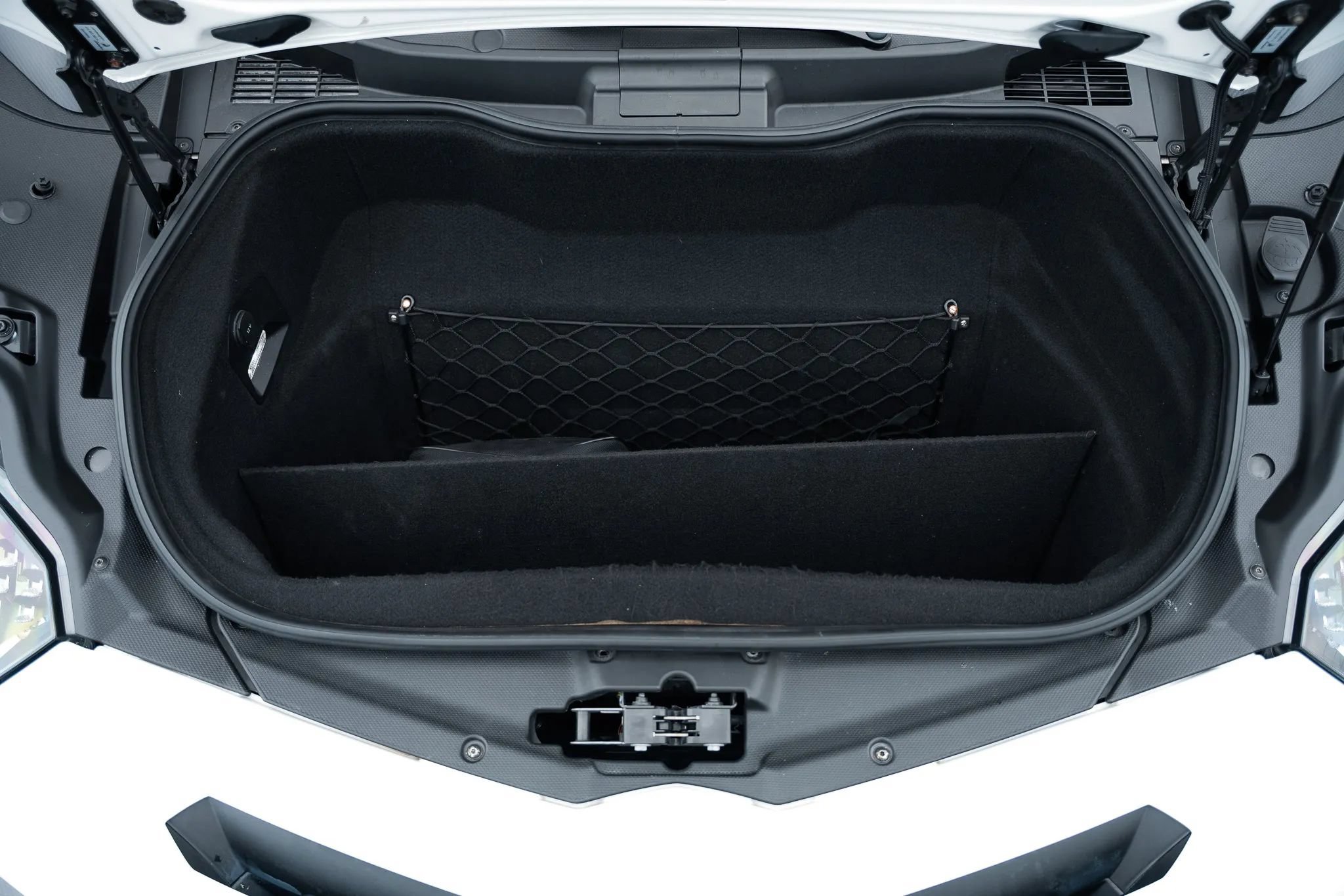Used 2019 Lamborghini Aventador SVJ AWD/4WD image 37