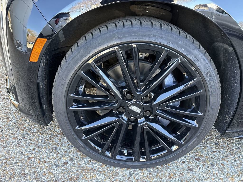 Certified 2025 Cadillac CT5 V w/ Technology Package image 33