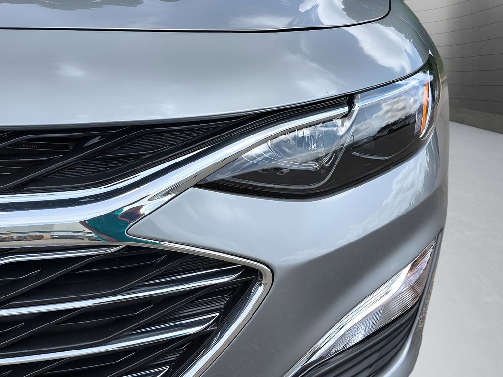 New 2025 Chevrolet Malibu LS w/ LPO, Floor Liner Package image 27