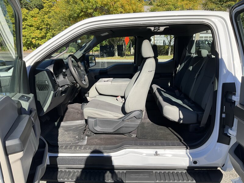 Used 2016 Ford F150 XL w/ Equipment Group 101A Mid AWD/4WD image 12