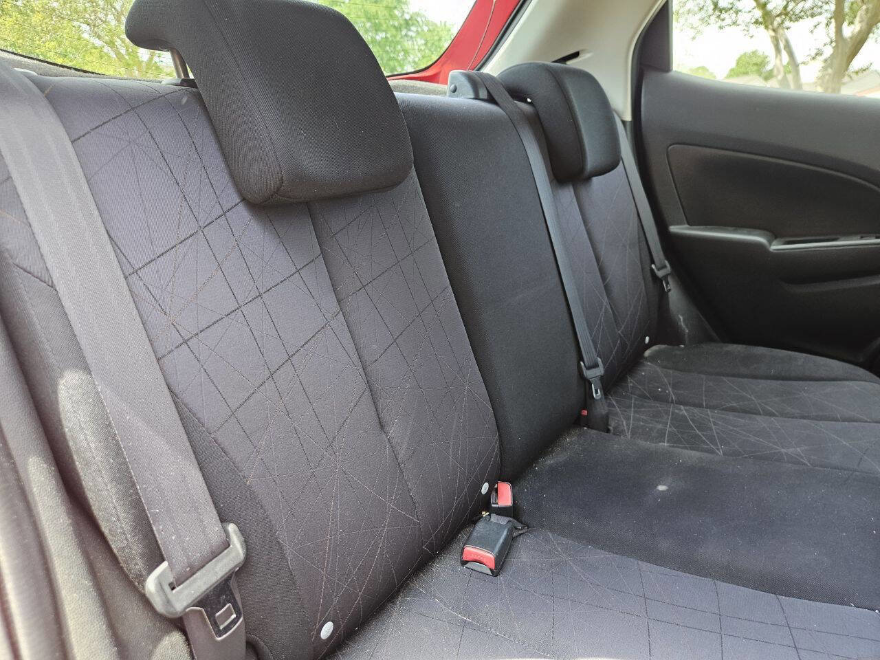 Used 2013 MAZDA MAZDA2 Sport FWD image 12