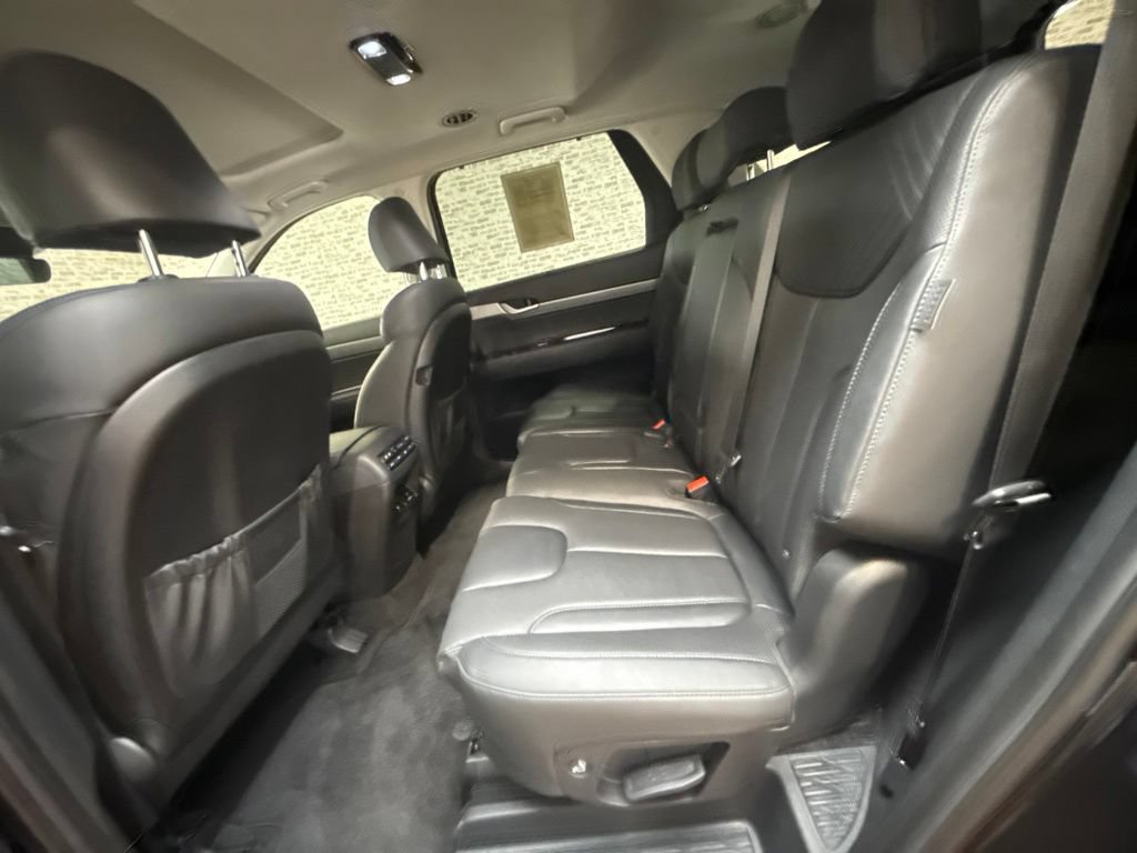 Used 2025 Hyundai Palisade SEL FWD image 14