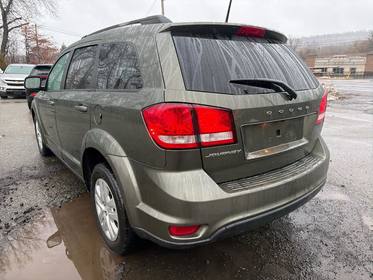 Used 2019 Dodge Journey SE image 5
