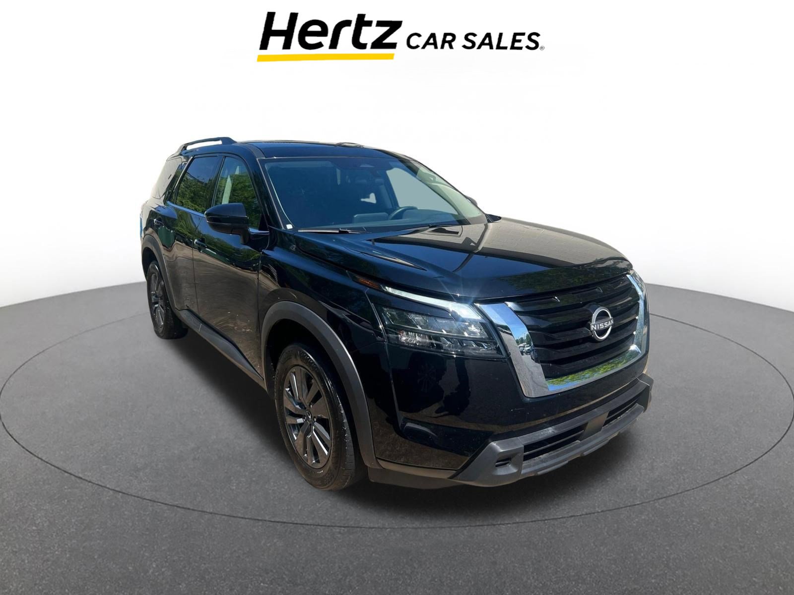 Used 2025 Nissan Pathfinder SV FWD image 1