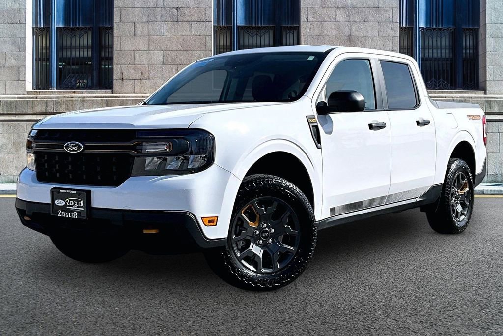 Certified 2024 Ford Maverick Tremor w/ Tremor Off-Road Package image 2