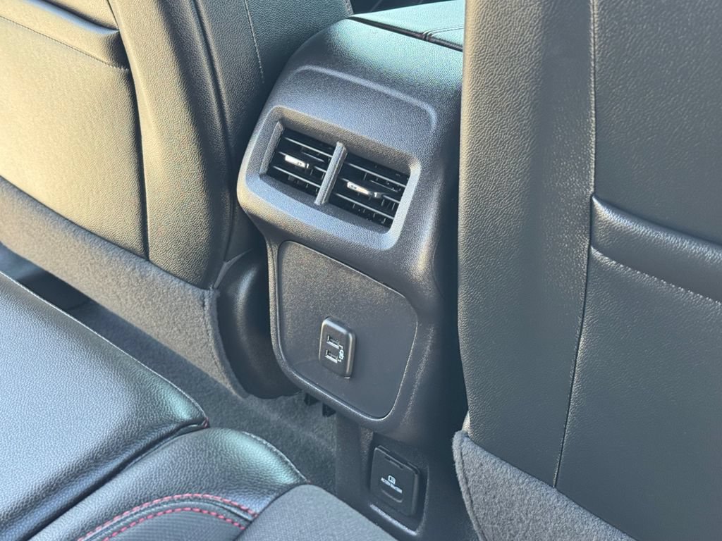 Used 2024 Chevrolet Equinox RS FWD image 22