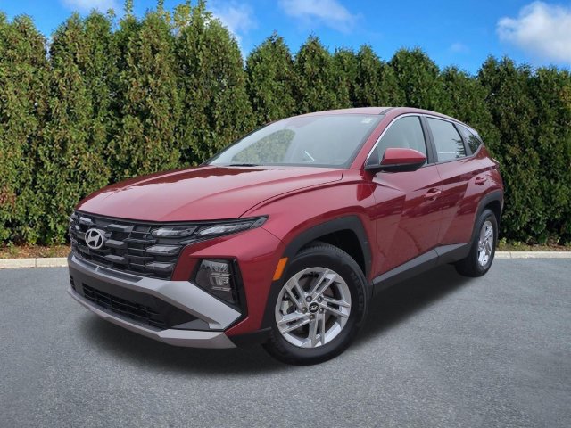Certified 2025 Hyundai Tucson SE FWD image 1