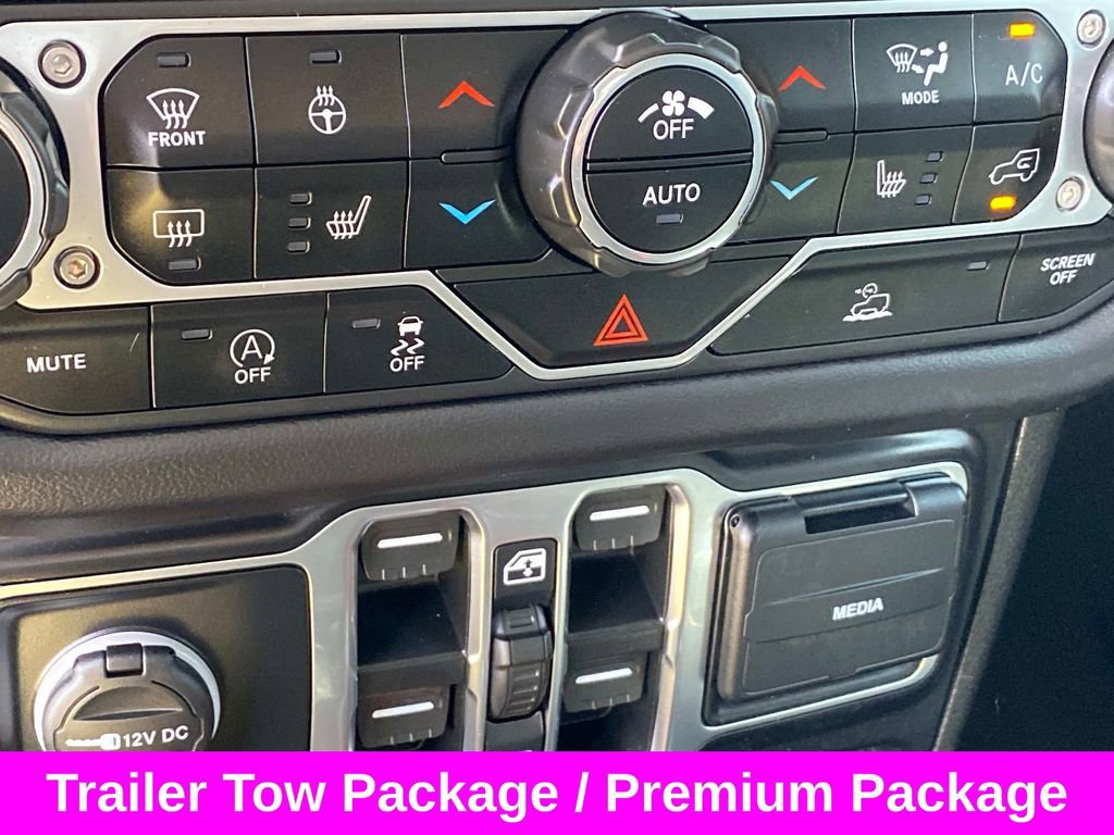 Used 2024 Jeep Gladiator Sport w/ Premium Package image 17