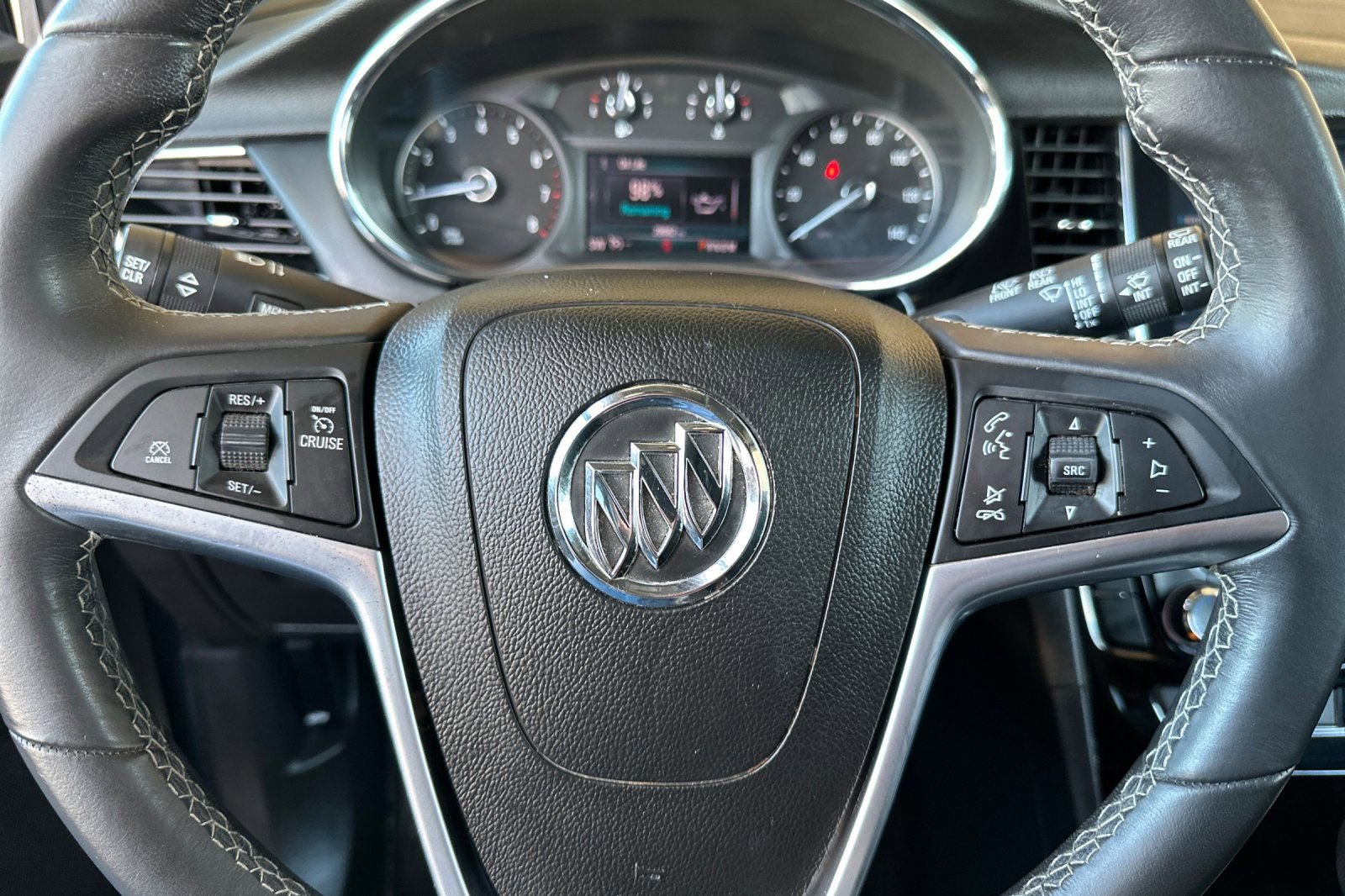 Certified 2021 Buick Encore Preferred FWD image 24