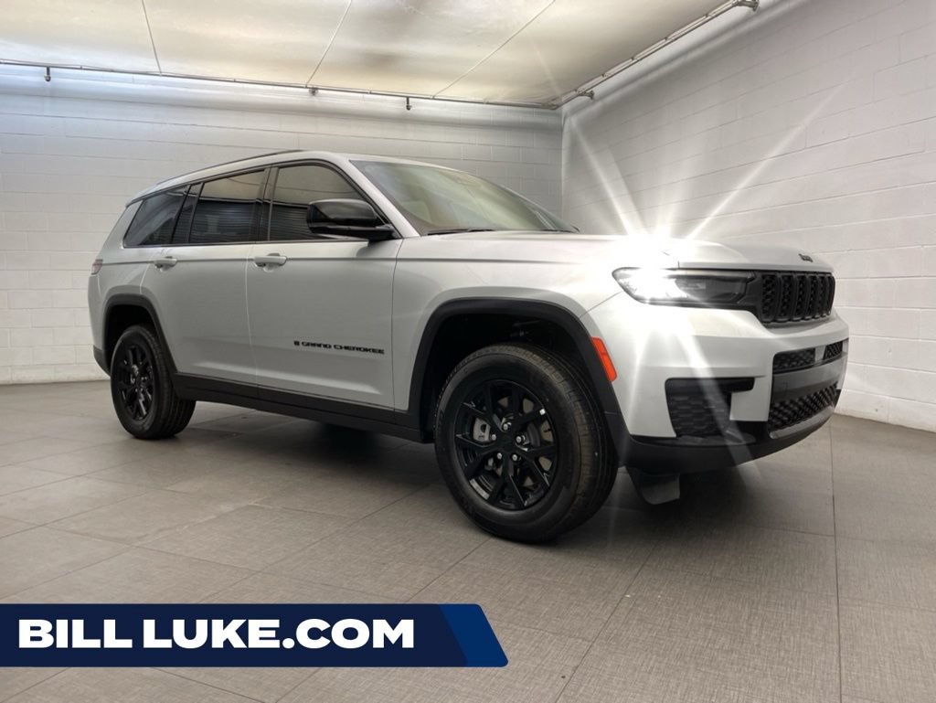 New 2025 Jeep Grand Cherokee L Altitude