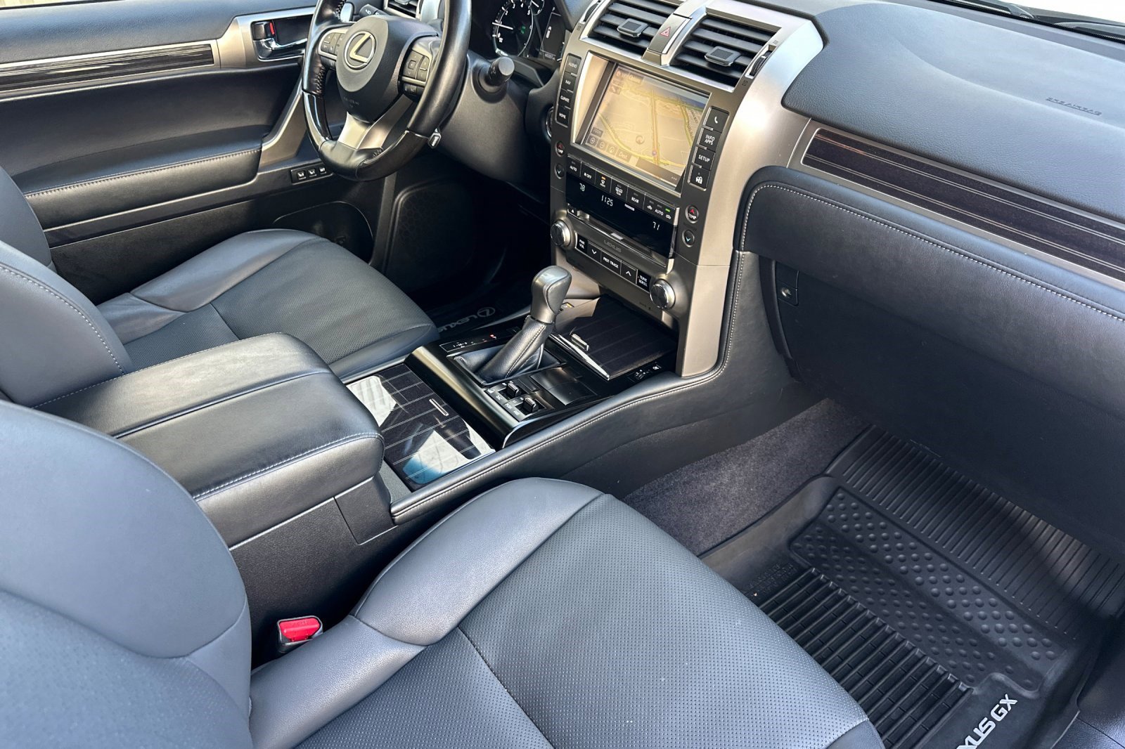 Certified 2021 Lexus GX 460 Premium w/ Premium Package image 20