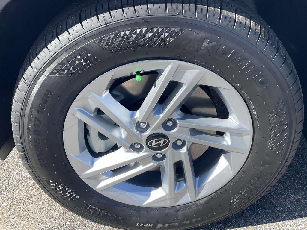 New 2026 Hyundai Tucson SE image 23