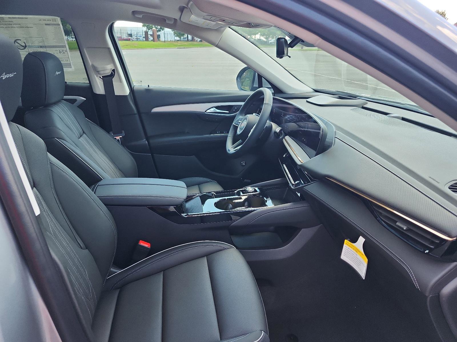 New 2025 Buick Envision Avenir image 7