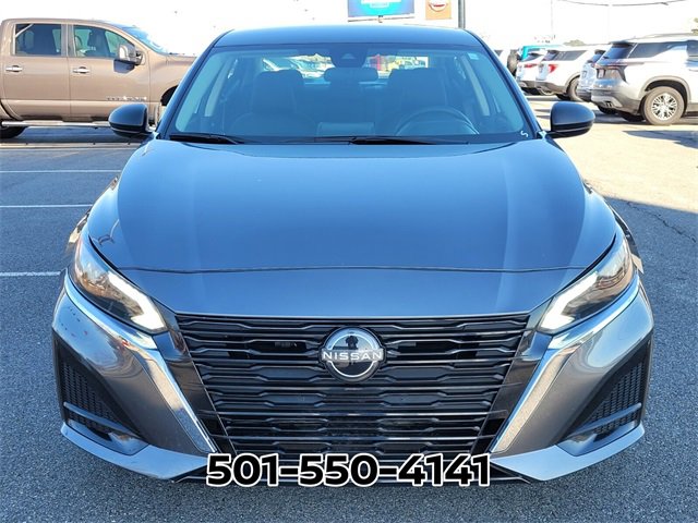 Used 2024 Nissan Altima 2.5 SV image 5