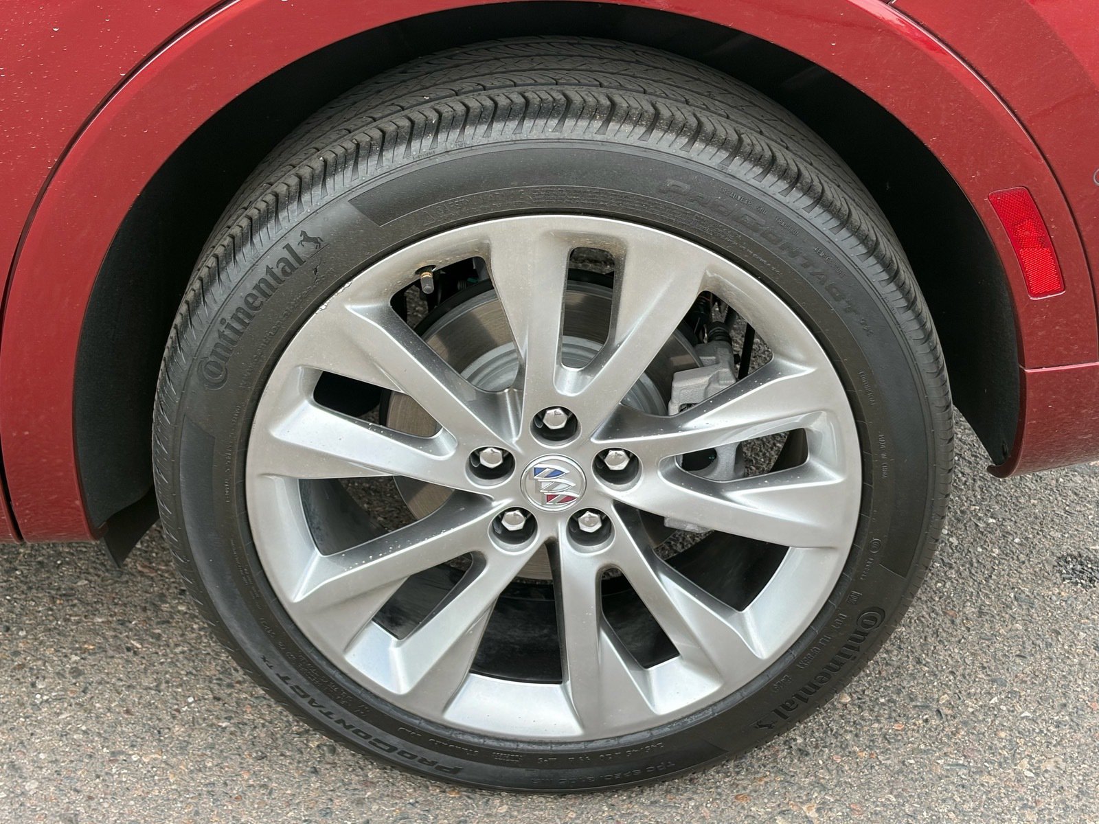 Used 2023 Buick Envision Avenir AWD/4WD image 9