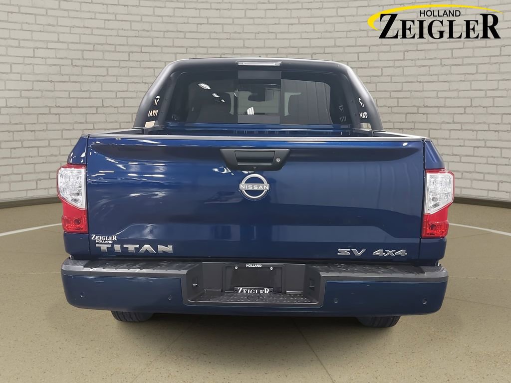 Certified 2024 Nissan Titan SV w/ SV Convenience Package image 6