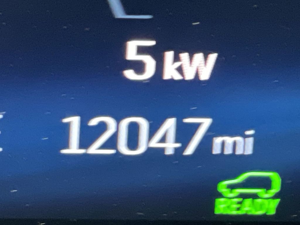 Certified 2024 Cadillac Lyriq Luxury w/ LPO, Floor Liner Package image 13