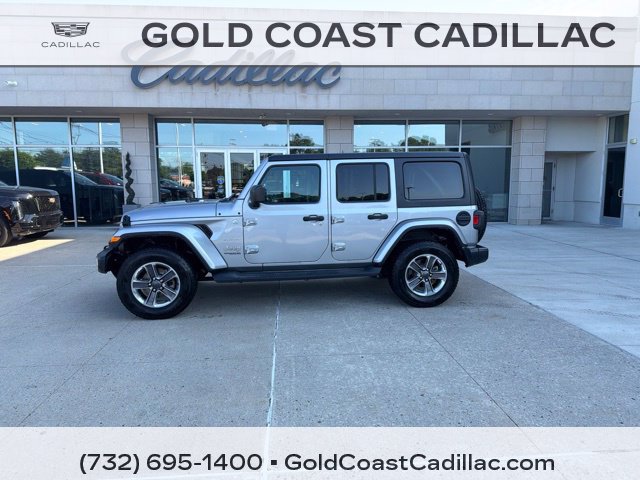Used 2020 Jeep Wrangler Unlimited Sahara w/ Dual Top Group AWD/4WD image 2