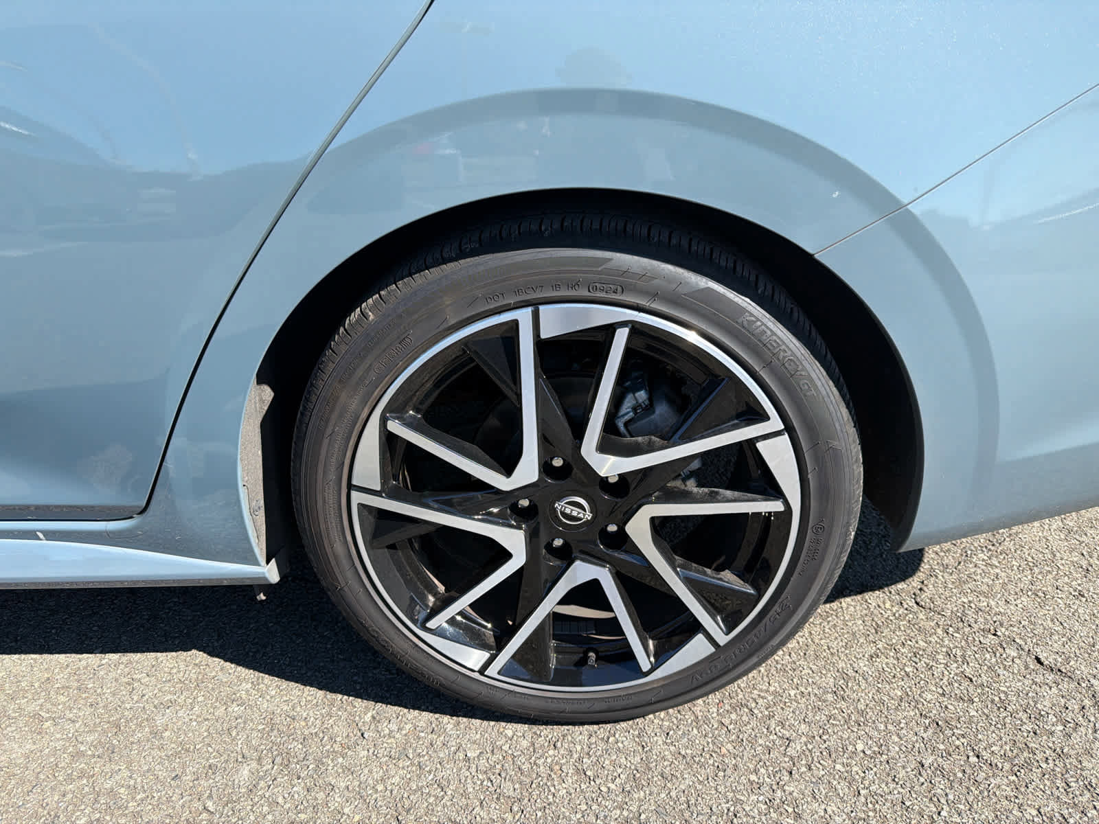 Certified 2025 Nissan Sentra SR image 15