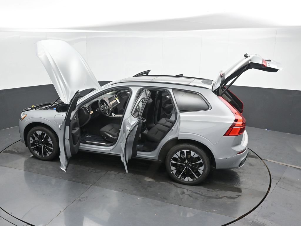 New 2026 Volvo XC60 T8 Plus w/ Protection Package Premier image 50