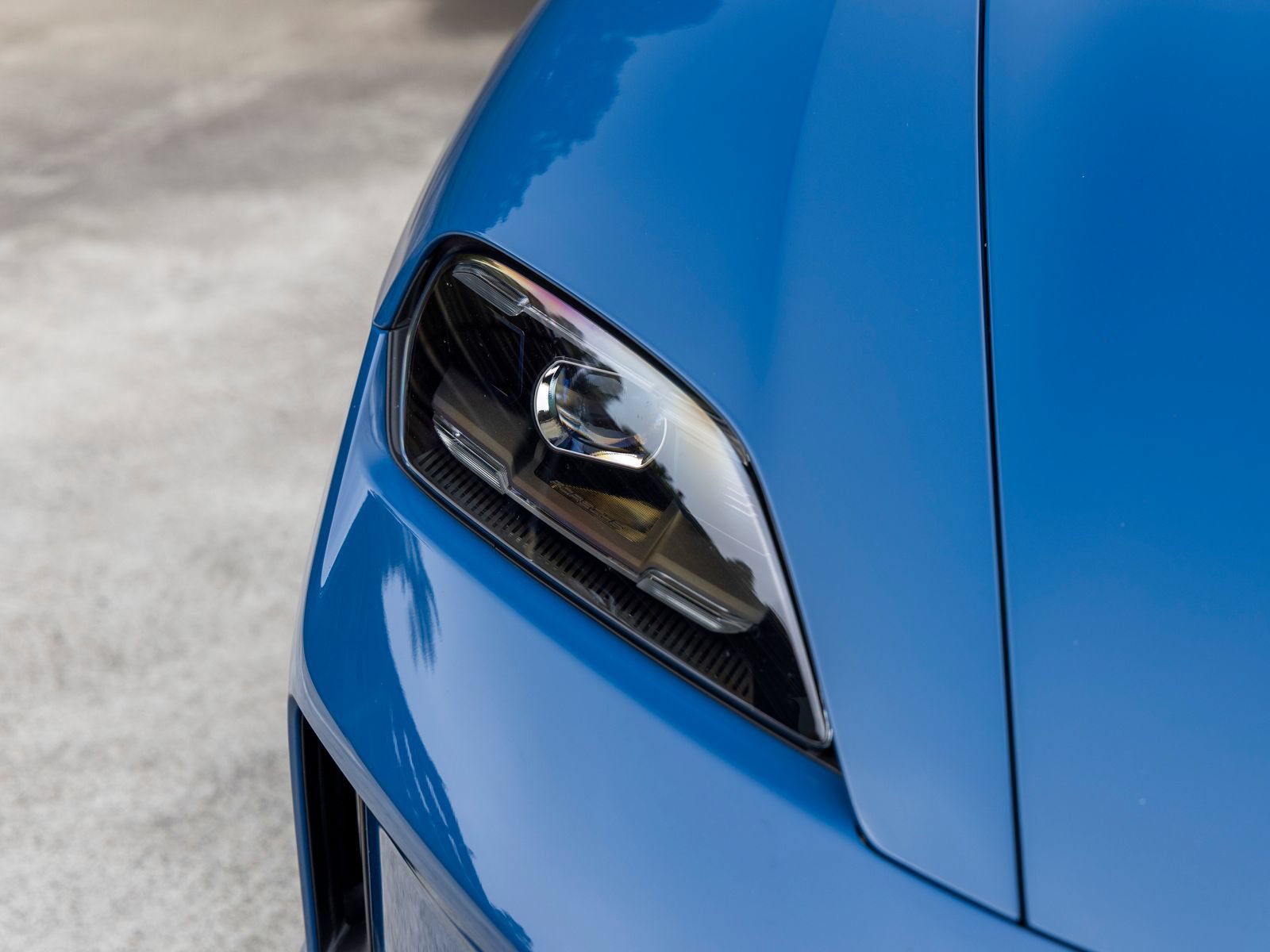 Certified 2025 Porsche Taycan RWD image 14