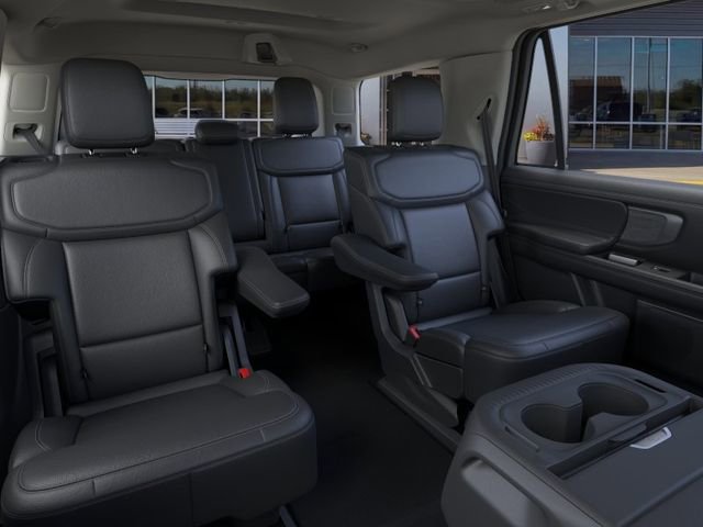New 2026 Ford Expedition Platinum w/ Driver's Package AWD/4WD image 11