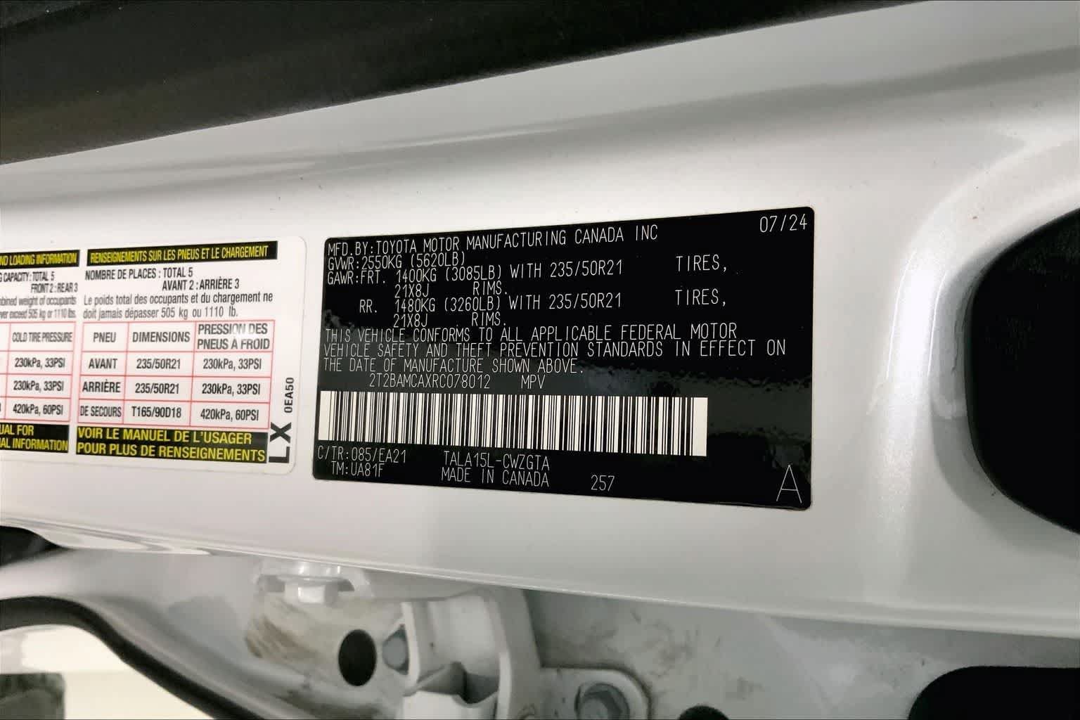 Used 2024 Lexus RX 350 Premium w/ Accessory Package (Z1) AWD/4WD image 18