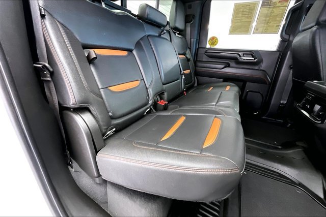 Used 2024 GMC Sierra 2500 AT4 w/ AT4 Premium Plus Package AWD/4WD image 18