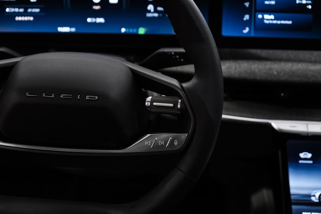 Used 2024 Lucid Air Touring image 20