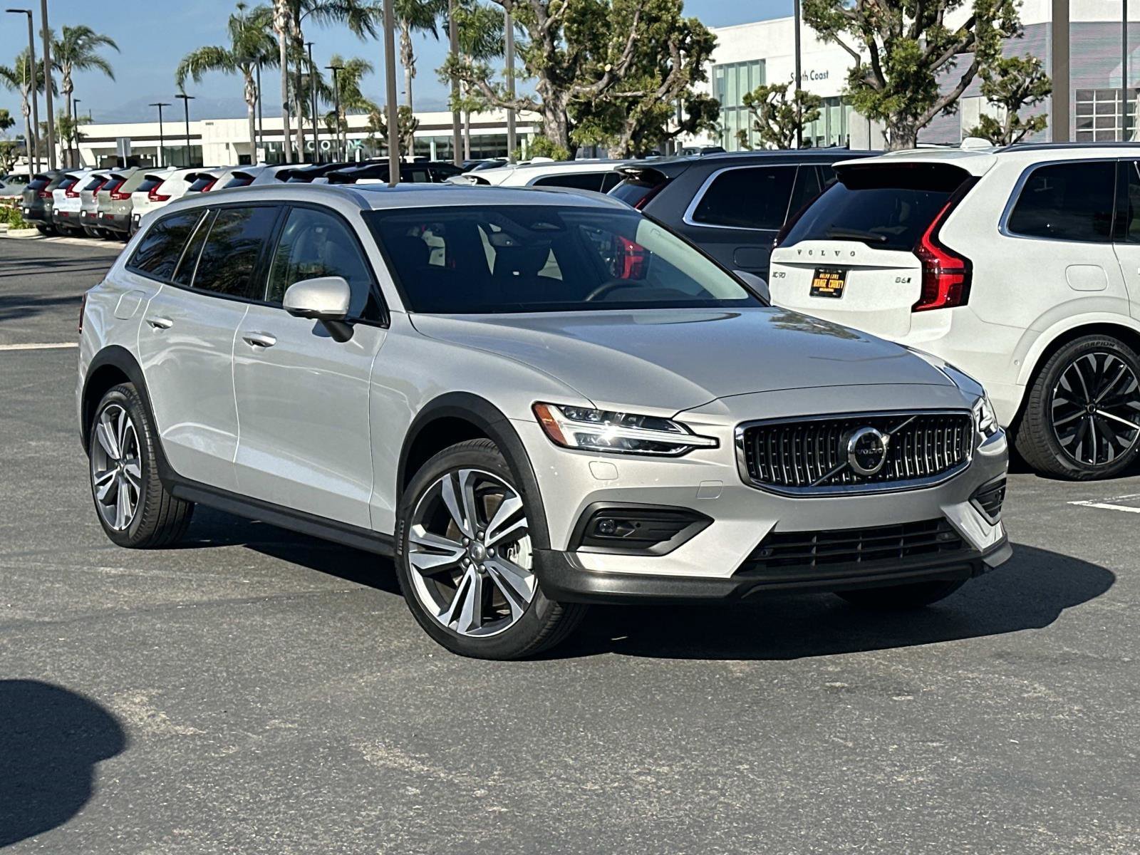 Certified 2025 Volvo V60 B5 Cross Country Plus