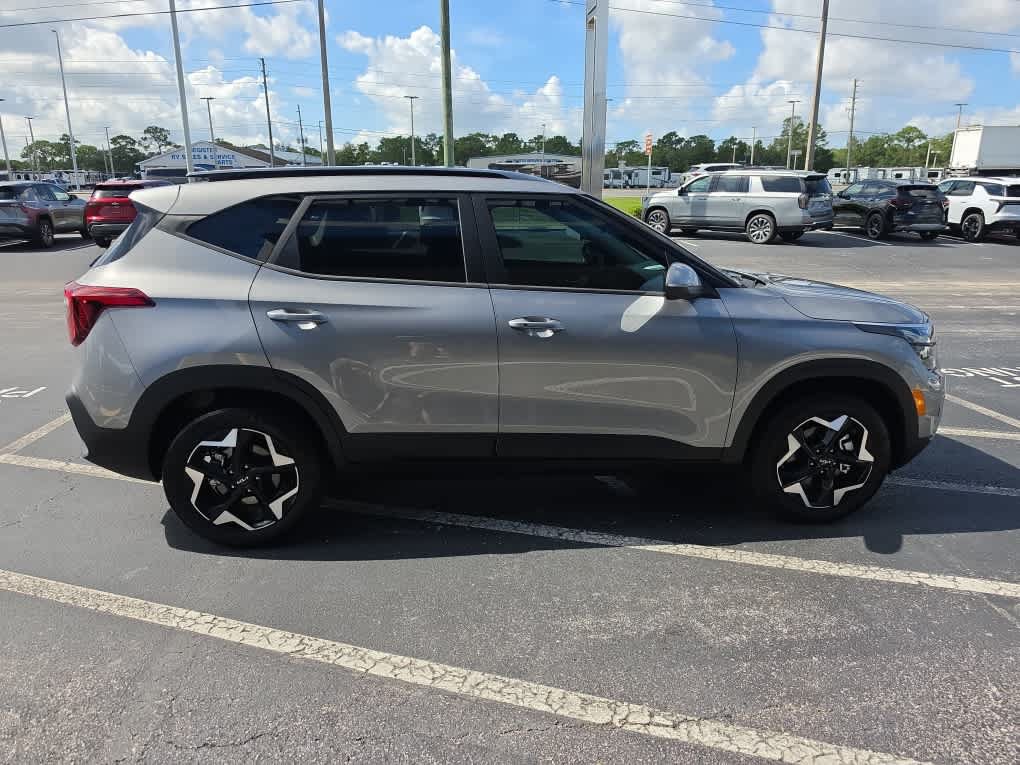 Used 2026 Kia Seltos S AWD/4WD image 6