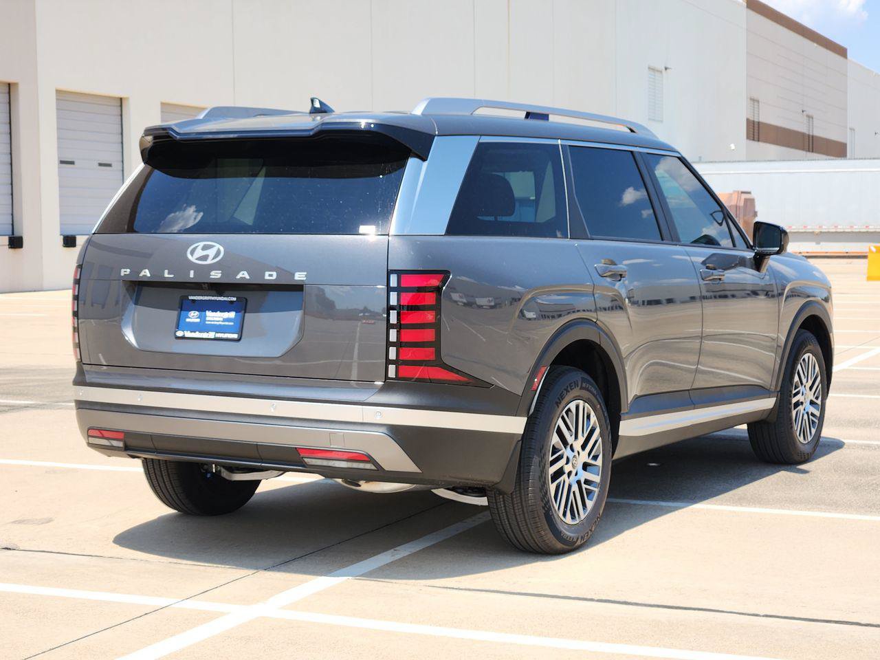New 2027 Hyundai Palisade SEL FWD image 4