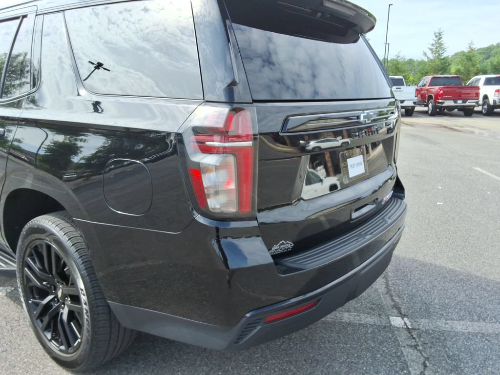 Certified 2023 Chevrolet Tahoe RST w/ Luxury Package AWD/4WD image 14