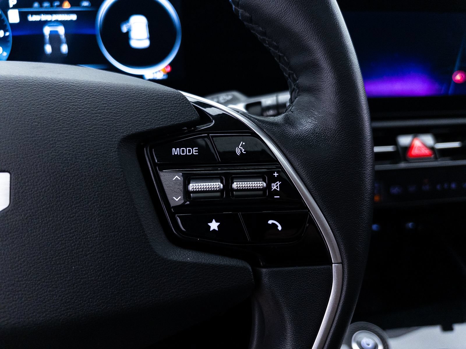 Certified 2023 Kia Niro Wave FWD image 34