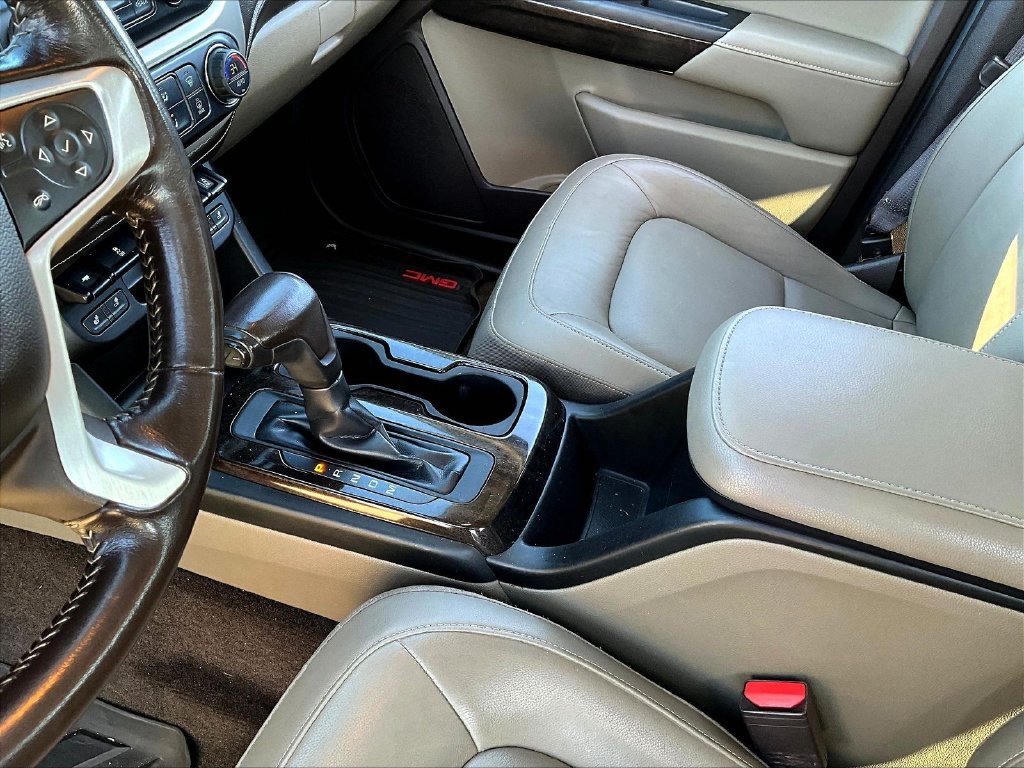 Used 2015 GMC Canyon SLT w/ Driver Alert Package AWD/4WD image 21