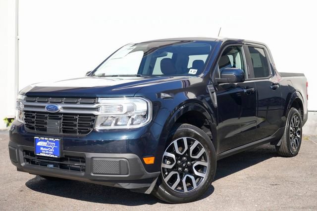 Used 2022 Ford Maverick Lariat w/ Lariat Luxury Package image 2