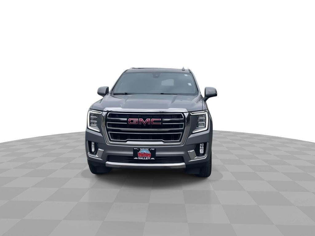 Used 2021 GMC Yukon SLT w/ SLT Premium Package image 3