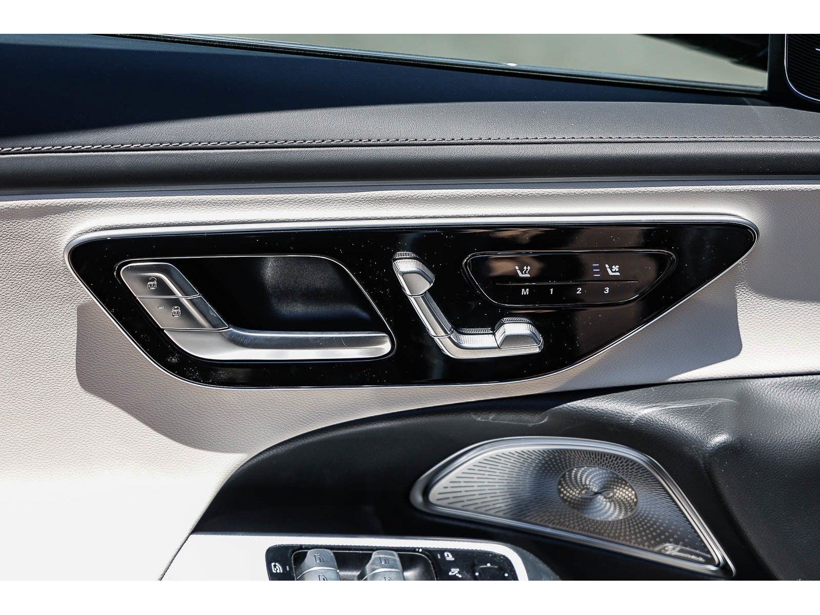 New 2026 Mercedes-Benz E 450 4MATIC Sedan image 23