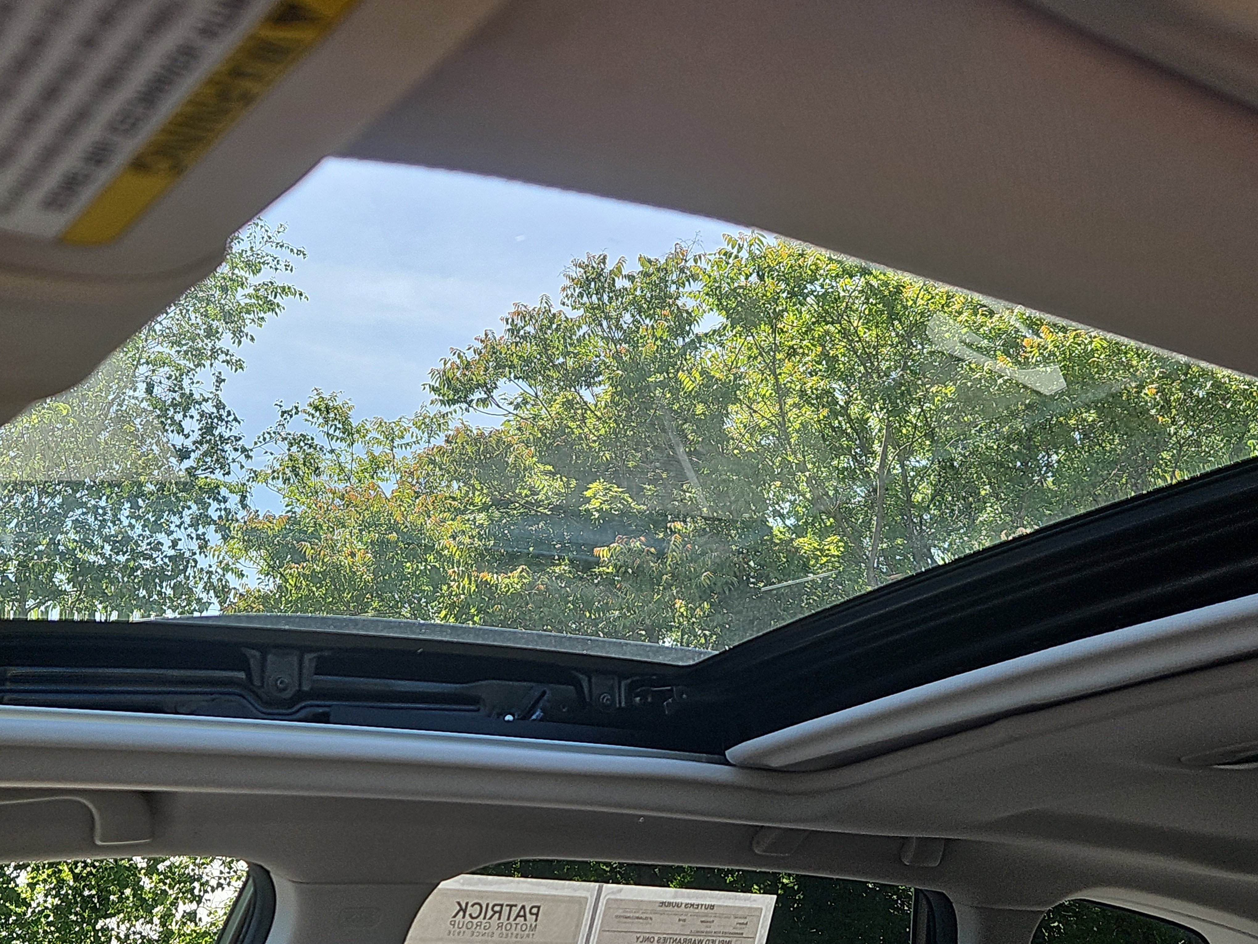 Used 2018 Subaru Forester 2.5i Touring AWD/4WD image 8