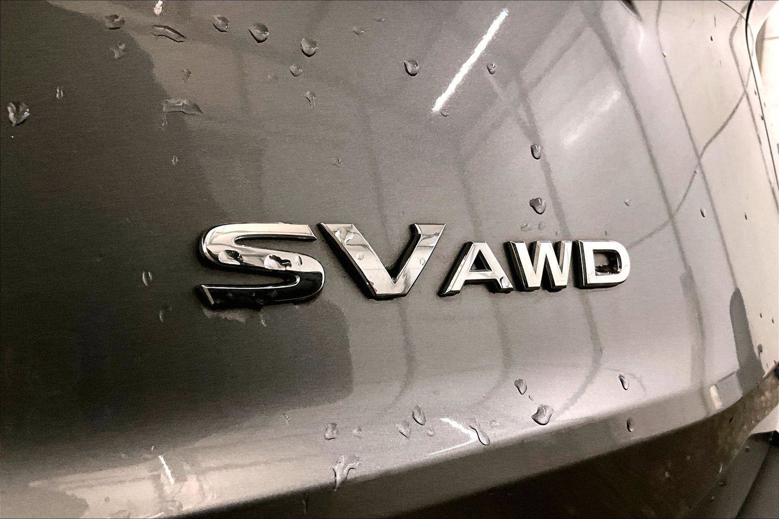 Used 2023 Nissan Rogue SV w/ SV Premium B Package image 13