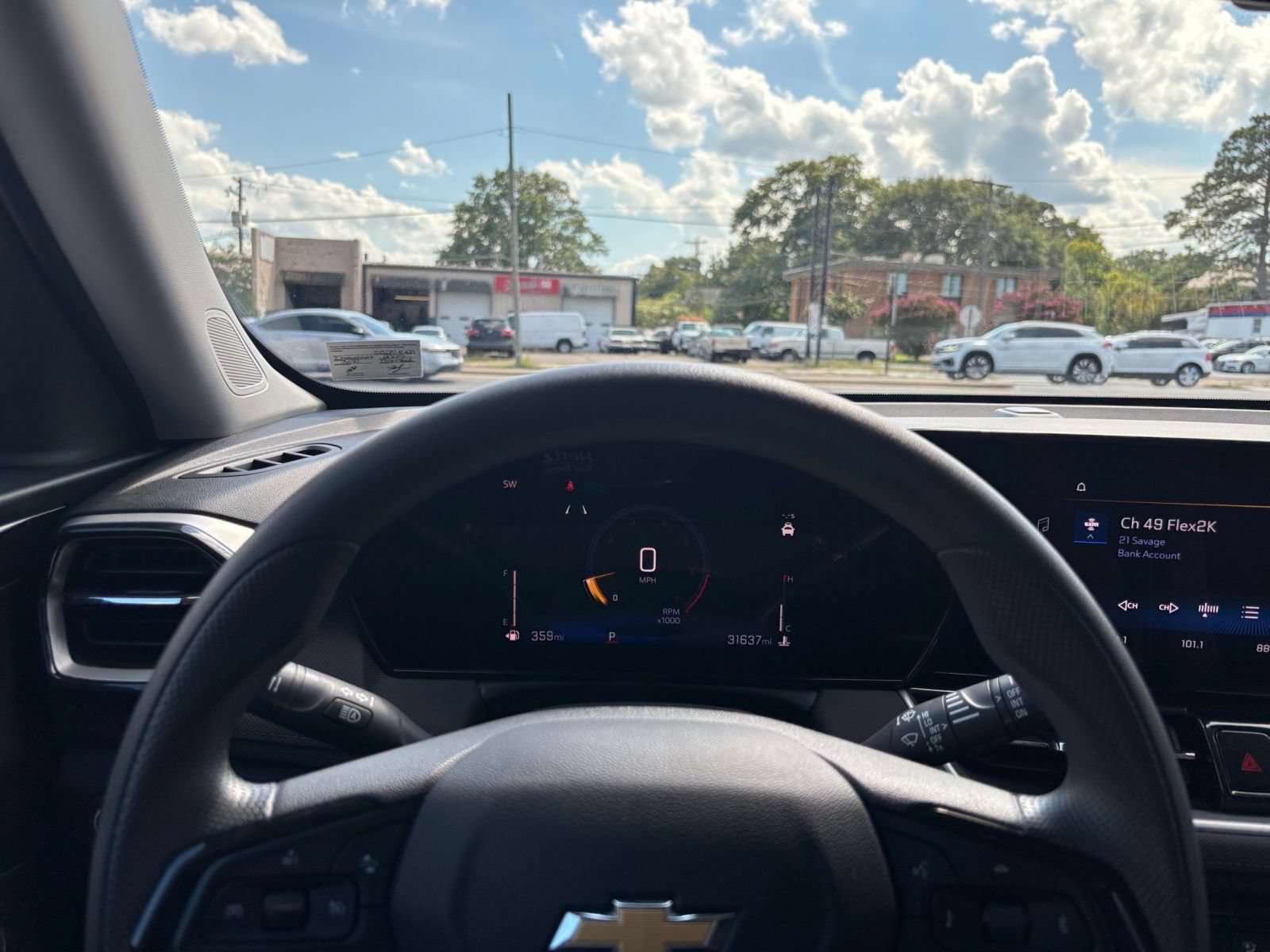 Used 2025 Chevrolet TrailBlazer LT FWD image 28