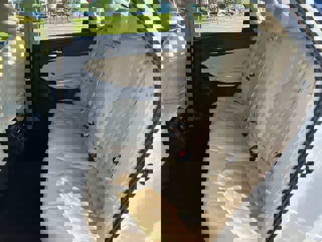 Used 2022 Toyota Avalon XLE image 14