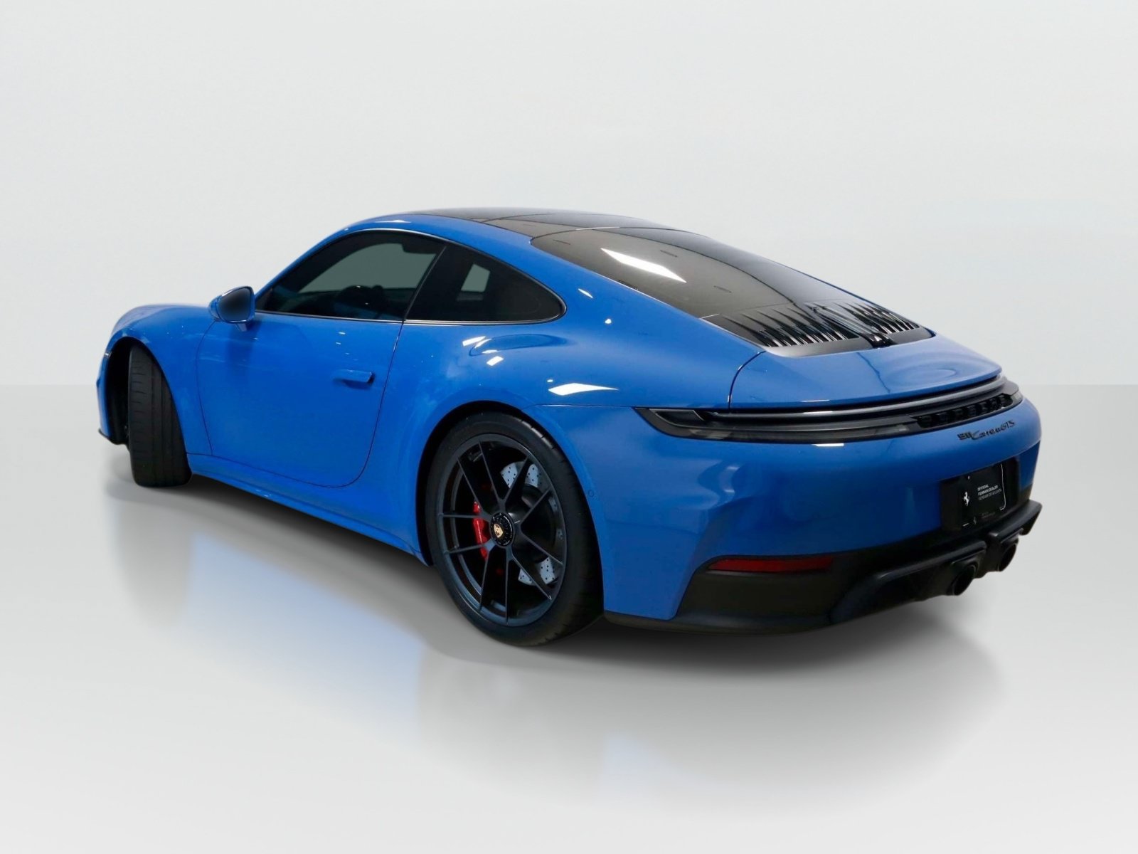 Used 2025 Porsche 911 GTS image 3