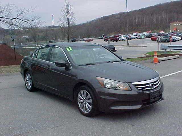 Used 2011 Honda Accord EX-L image 28