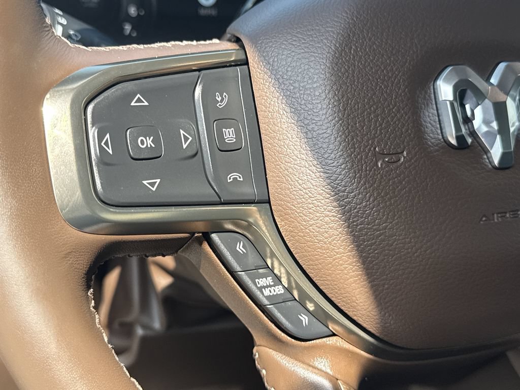 Used 2026 RAM 1500 Limited AWD/4WD image 15