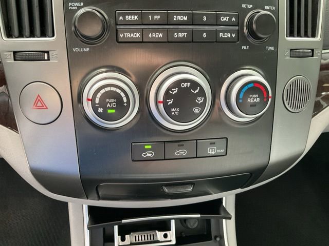 Used 2012 Hyundai Veracruz GLS w/ Premium Pkg image 15