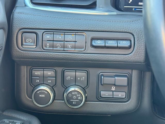 Used 2023 GMC Yukon Denali w/ Max Trailering Package image 25